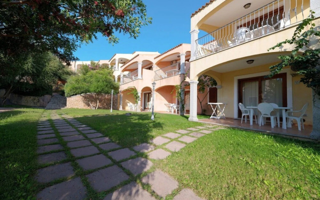 The Fantastic Residenza Badus Studio Sleeps 2 Num0828