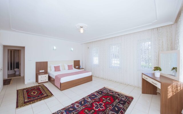 Infinity Yaniklar Villa