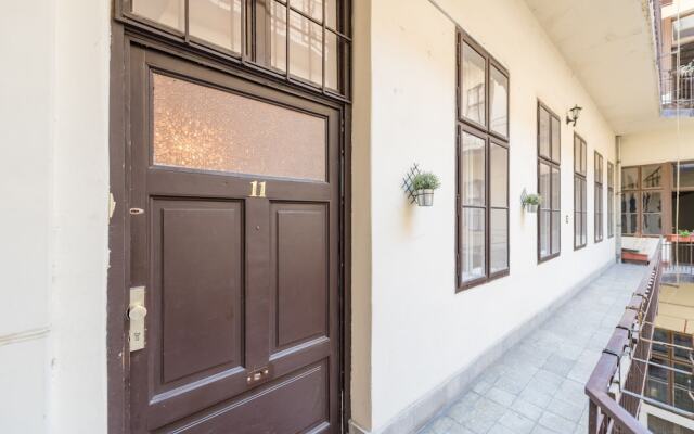 Oasis Apartments - Liberty Square