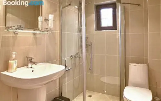 Pepi Guest House