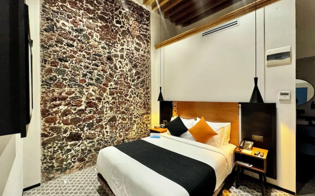 Massiosare El Hostal