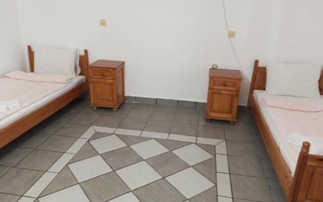 Къща за гости Бяла Къща