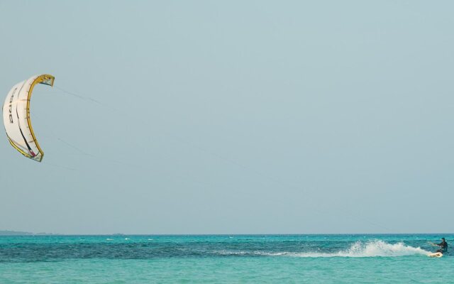 Equator Beach Inn