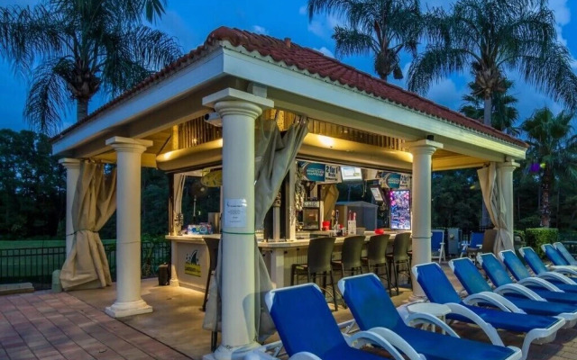 2615 Emerald Island