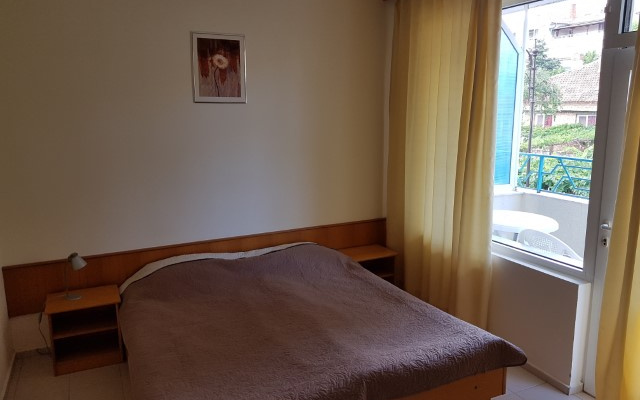 Hotel Larisa 2