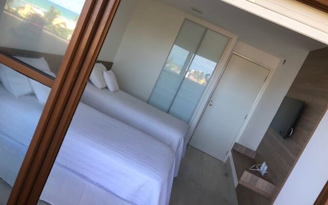 Cobertura Beira-Mar c/ Piscina Privativa – Barra Bali 417
