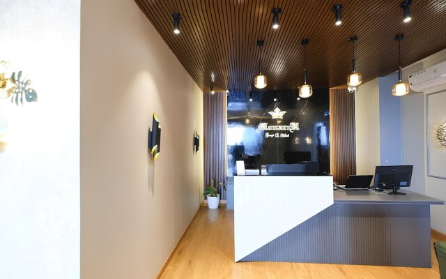 Monarch Guestline Magarpatta