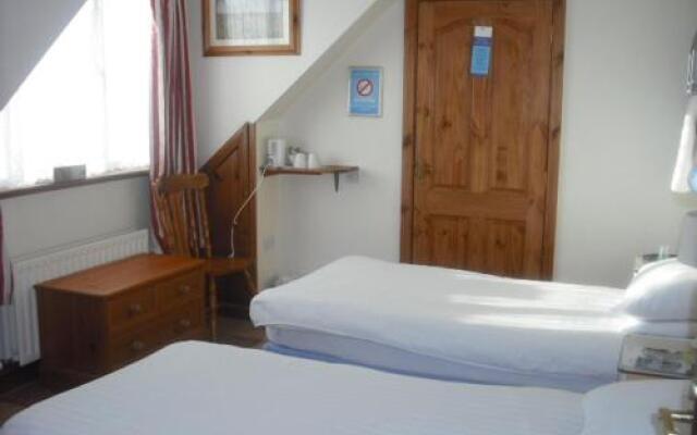 Castle Lodge B&B