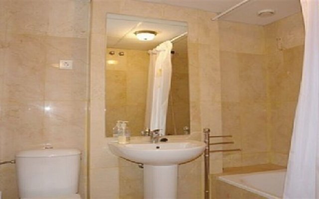 Malaga 100013 2 Bedroom Apartment By Mo Rentals
