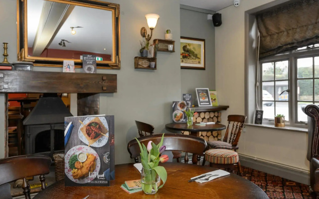 Balfour Arms