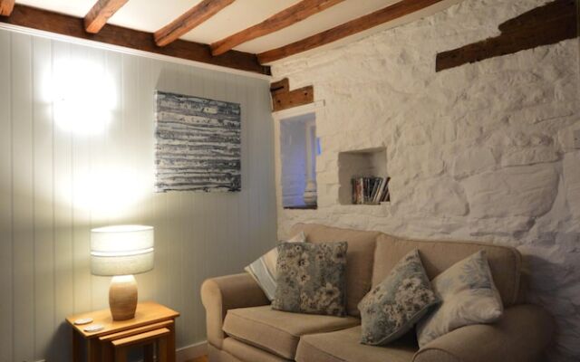 Whitewells Farm Cottages