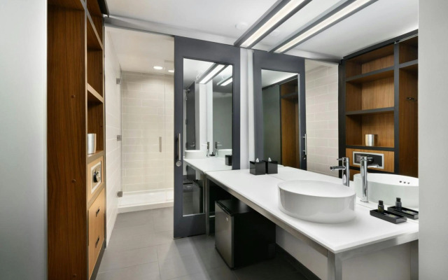 Aloft Greenville Downtown