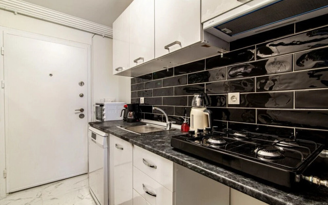 Cozy Flat Close to Various Malls in Kagithane