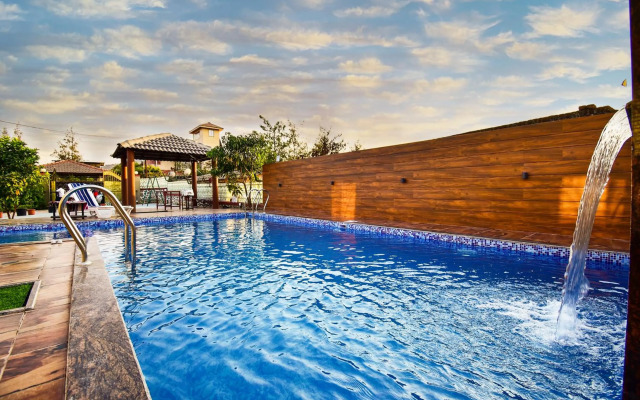 The Majestic Villa by 23 VillaStay - Private Pool & Garden