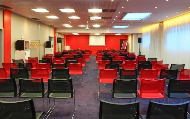 Mercure Nantes Centre Grand Hotel