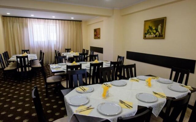 Hotel Maryiotis