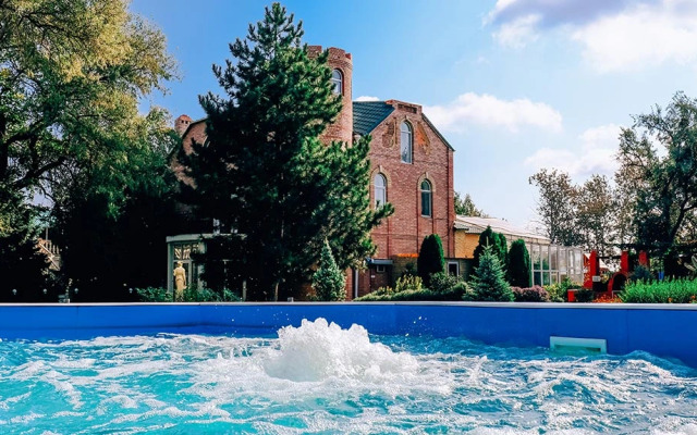 Замок (Астраханская обл)