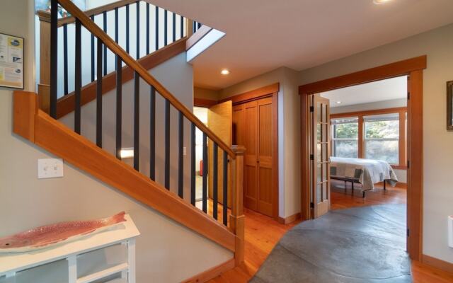 Swallow's Nest 4 Bedroom Home