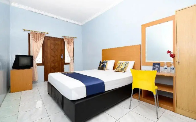 Griya Sakura Syariah Solo by OYO Rooms