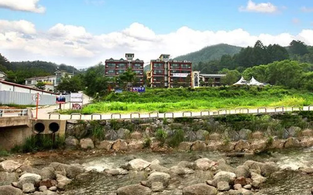 Pyeongchang White Windmill Pension