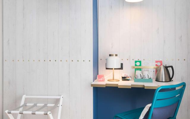 The Deck Hotel by HappyCulture