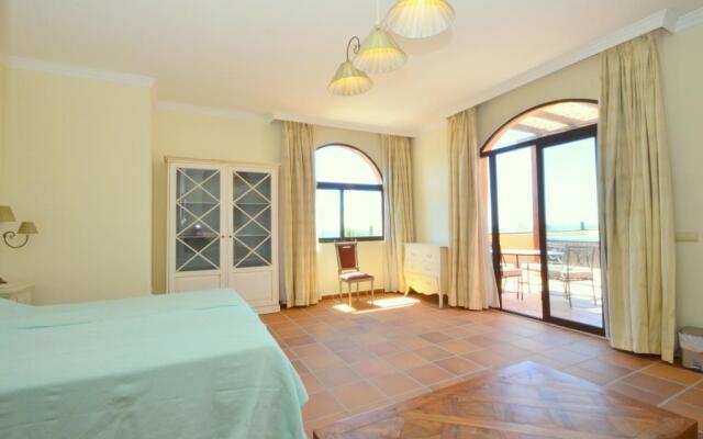 Paraiso Beach Duplex Penthouse Sea View