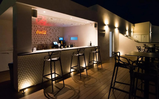 DAOS Suites Terrace Marbella