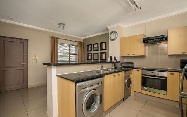 Alpha Lux Apartments