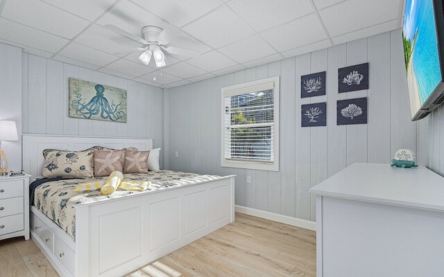 Amber Jack - 210 Ostego Dr 3 Bedroom Home by RedAwning