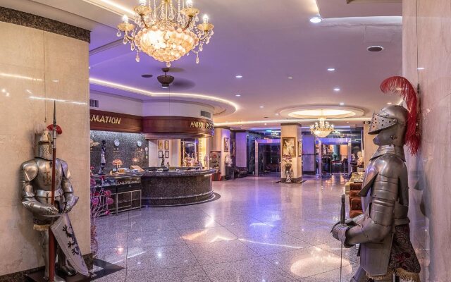 New Plaza Hotel