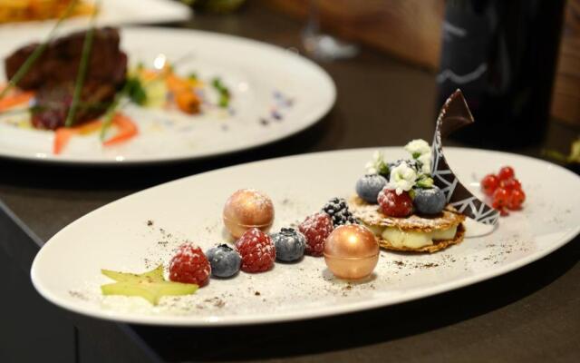 Dolomeet Boutique Hotel