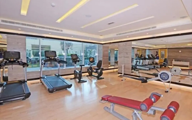 Marco Polo - Chic Studio with Balcony and Spa, Canal Views