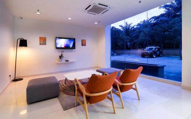 Tune Hotel KLIA Aeropolis