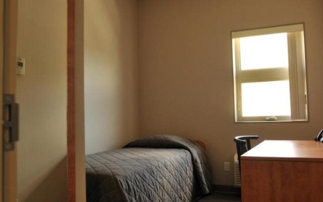 Residence & Conference Centre - Merritt