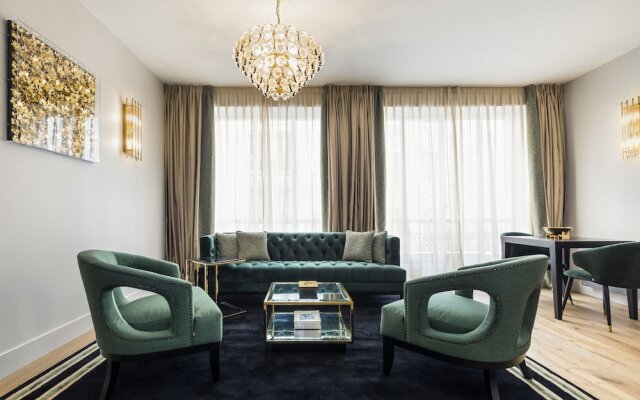 Luxury Apartment Paris Louvre II