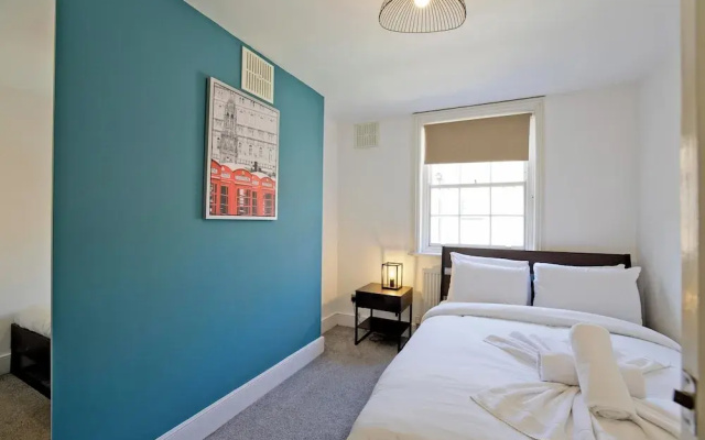 Imperial Balfe Street Apartment