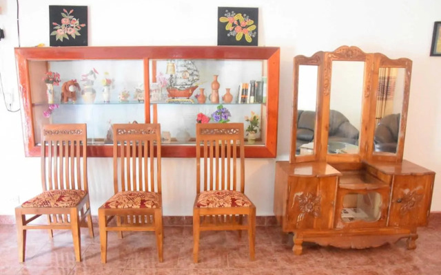Villa 7 to 7