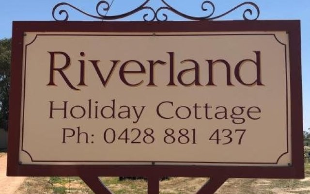 Riverland Holiday Cottage