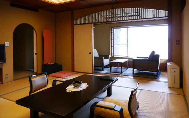 Komatsukan Kofutei