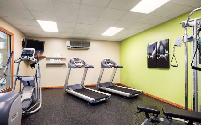 Country Inn & Suites Ithaca