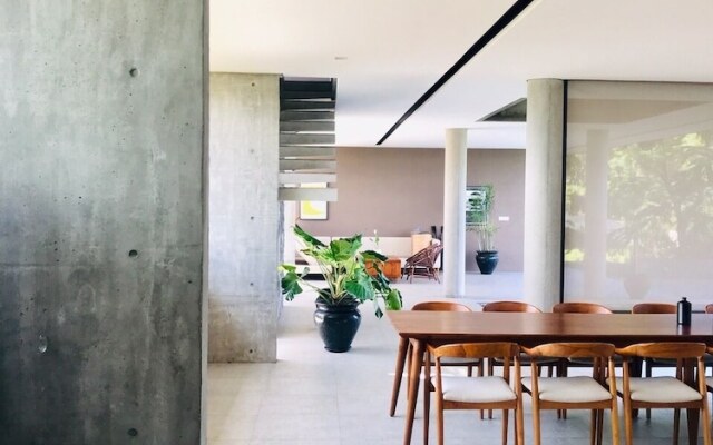 Villa Strata