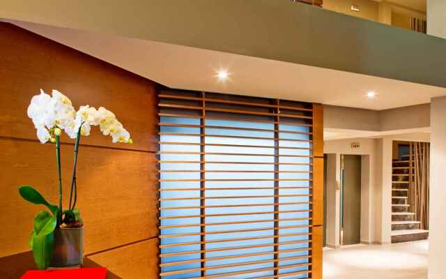 Oktober Downtown Boutique Hotel
