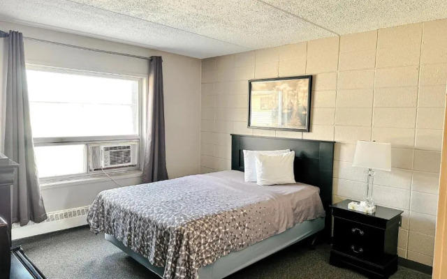 Beaverlodge Motor Inn