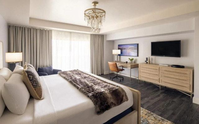 Crowne Plaza Phoenix - Chandler Golf Resort by IHG