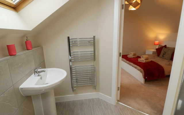 Modern Town House Shepley