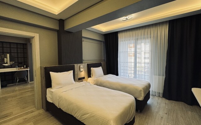 El Baboos Hotel