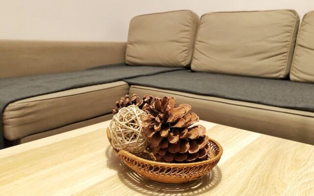 Fox Center Apartments