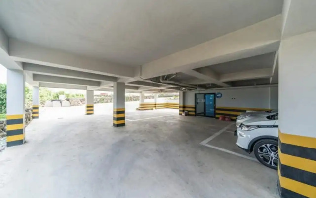 Jeju Gamsugul Pension