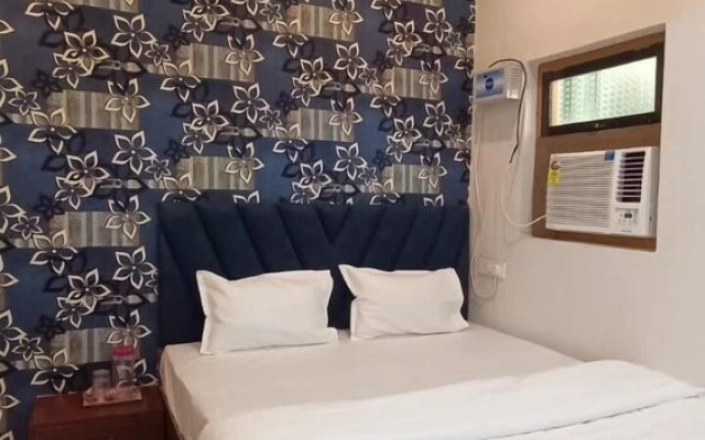 Maa Vaishnavi guest house