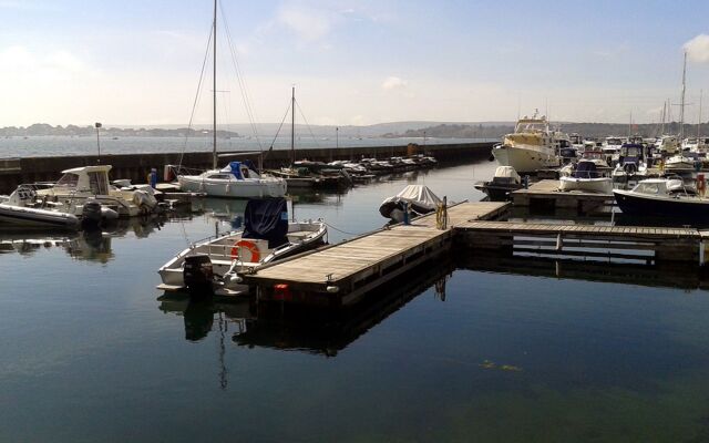 Salterns Harbourside Hotel